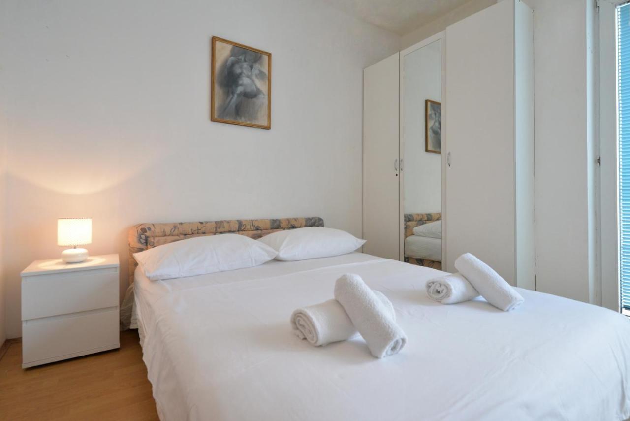 Apartman Rasip, Murter Exterior foto